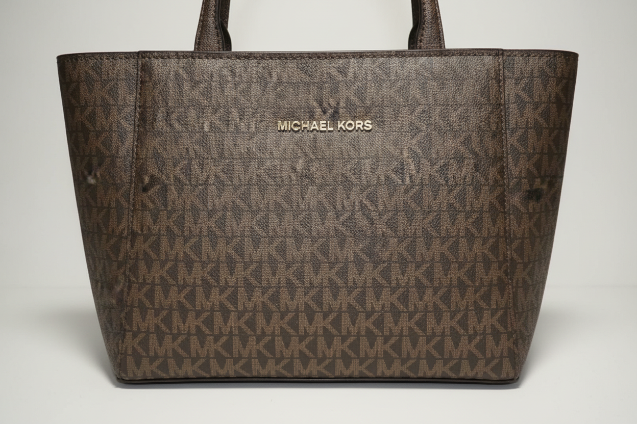 Michael Kors Voyager Medium Tote Barolo